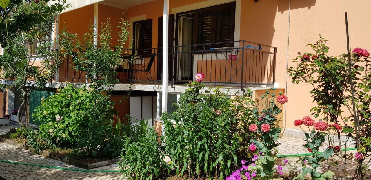 Appartamenti Clara Porec Exterior photo
